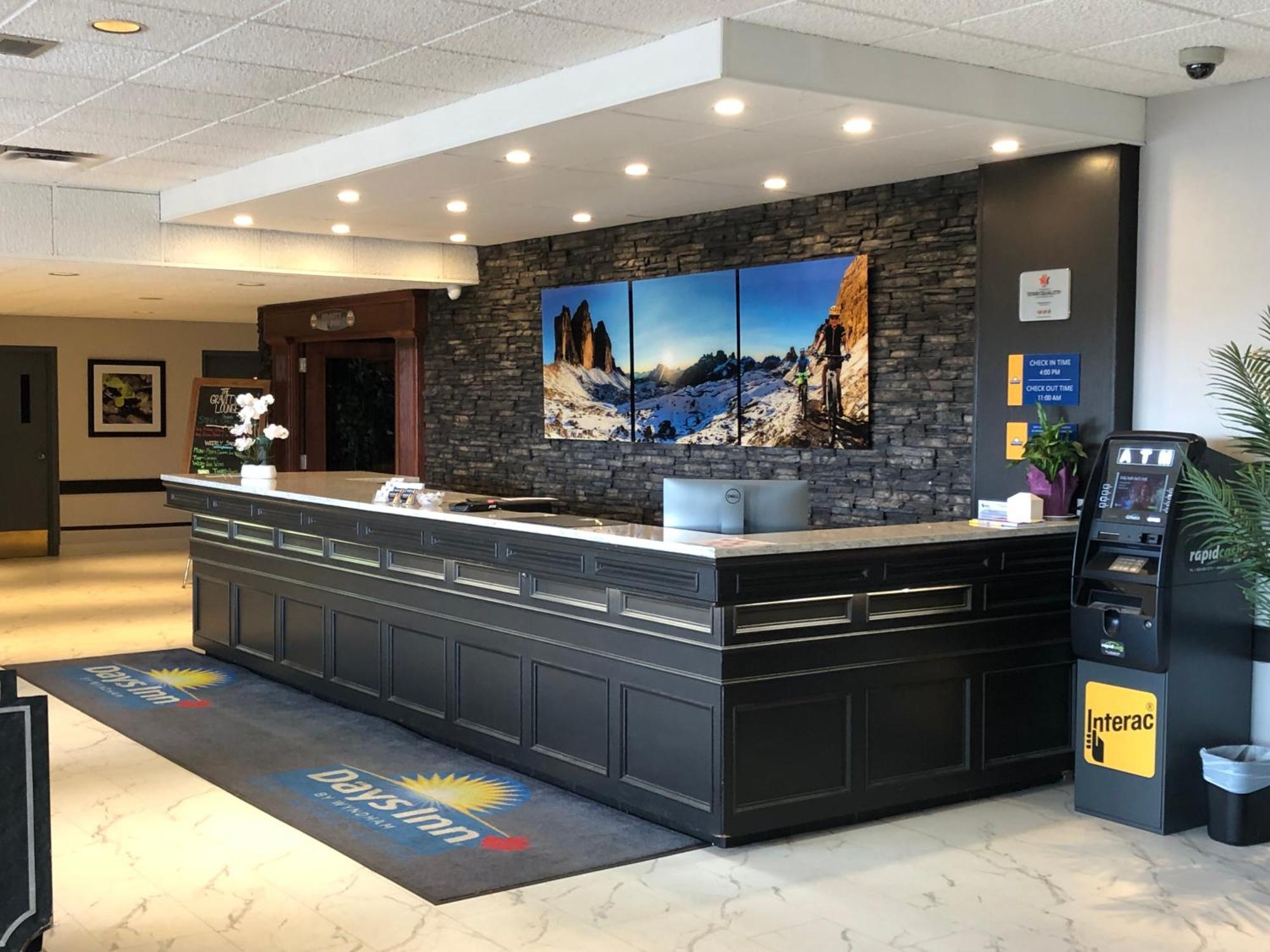 Days Inn & Conference Centre By Wyndham Camrose Norsemen Luaran gambar