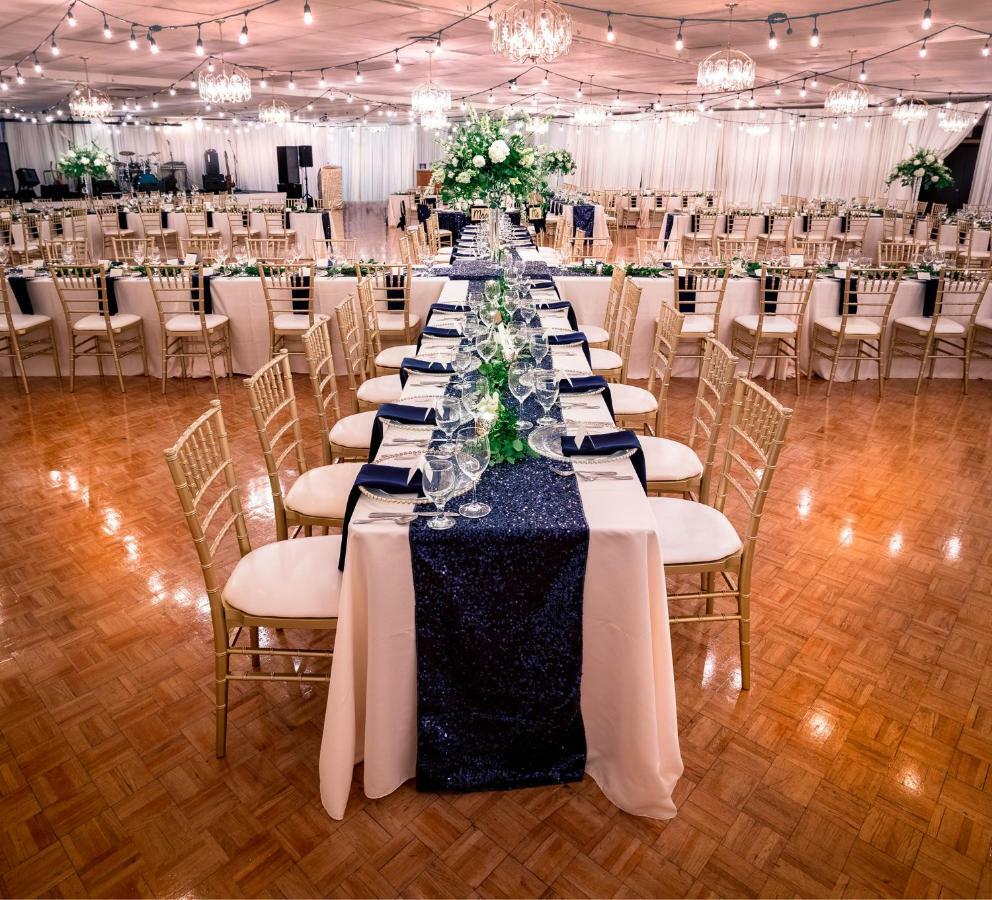 Days Inn & Conference Centre By Wyndham Camrose Norsemen Luaran gambar